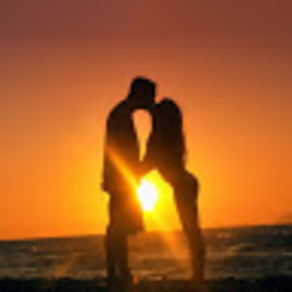 Meet your Posher, Wednesday - Picture 1 of 1